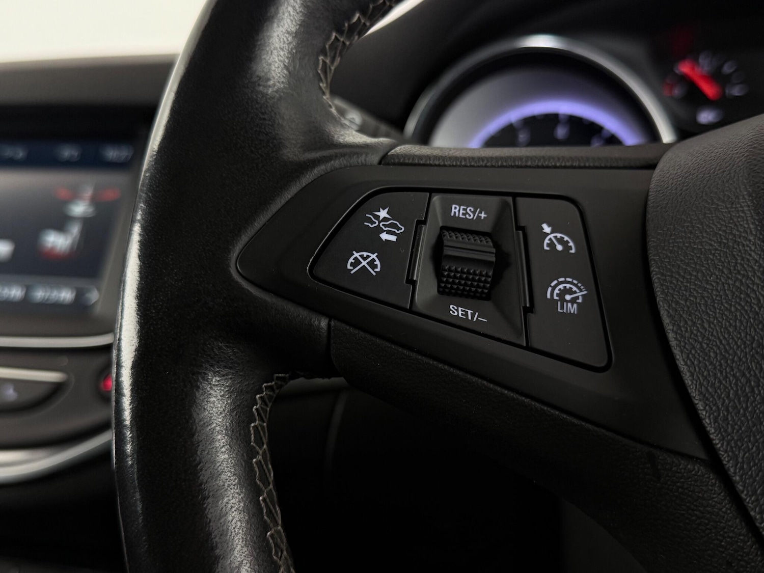 Used Vauxhall Astra 2021 for sale - 77182857: Photo 15