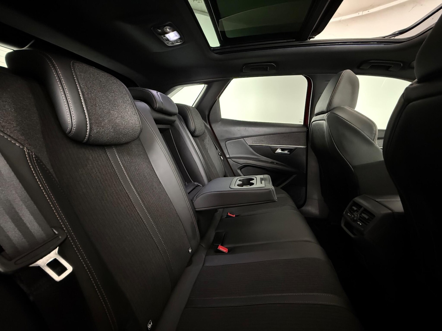 Used Peugeot 3008 2019 for sale - 77221704: Photo 14