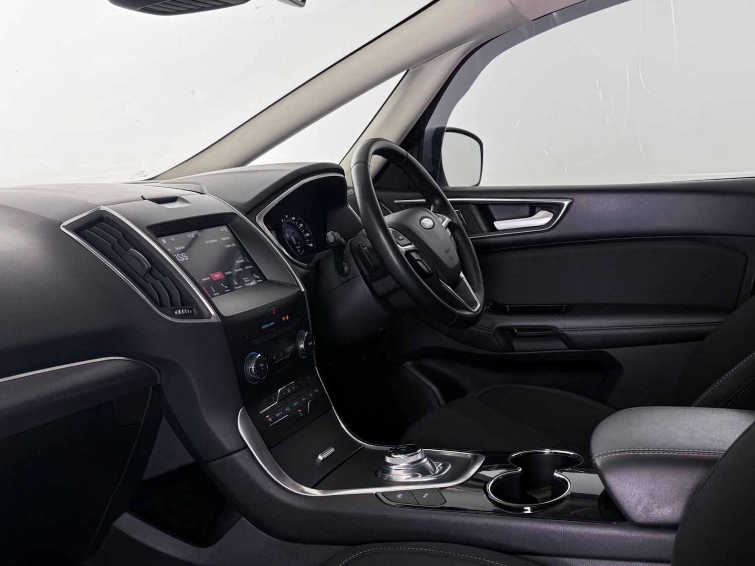 Used Ford S-Max 2018 for sale - 77387826: Photo 16