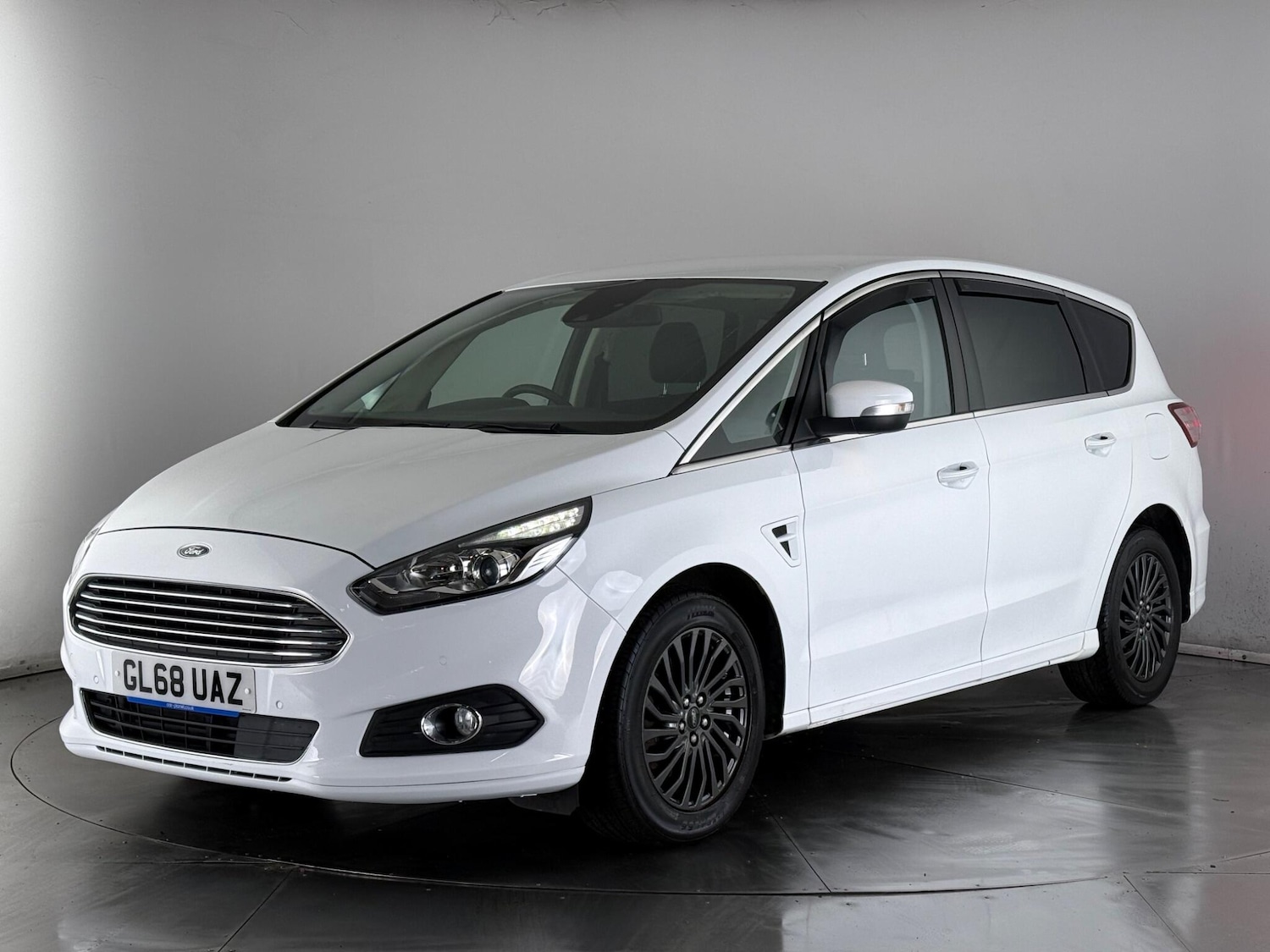 Used Ford S-Max 2018 for sale - 77387826: Photo 3