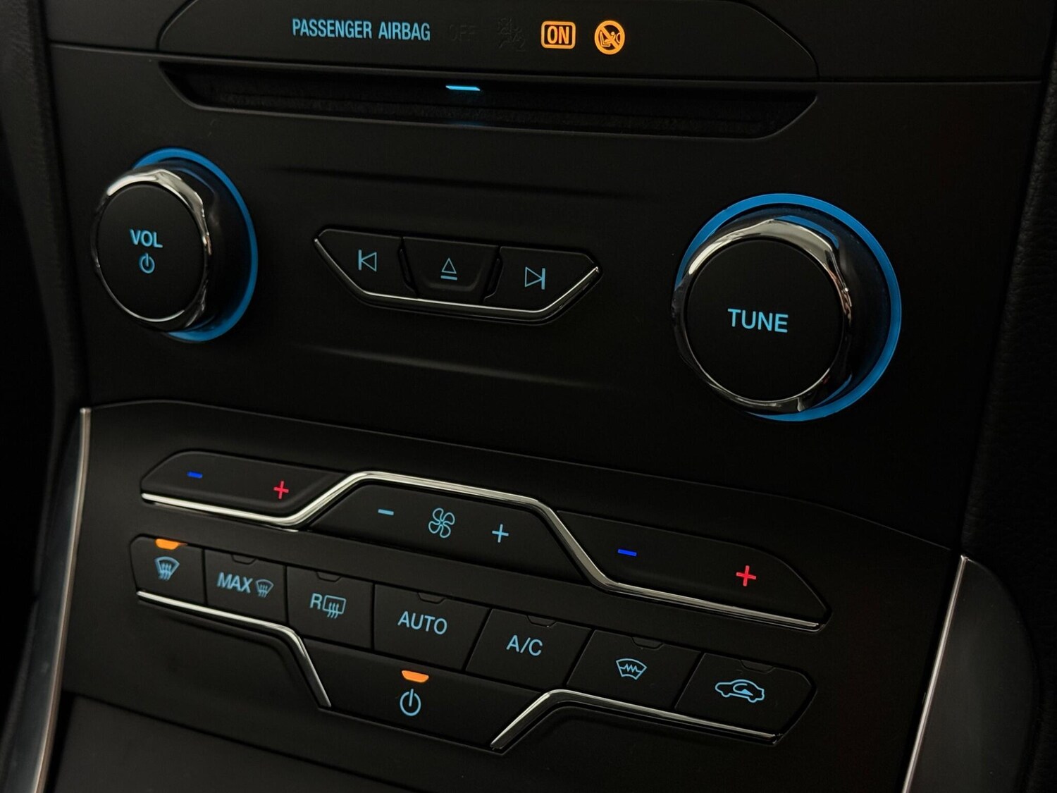 Used Ford S-Max 2018 for sale - 77387826: Photo 35