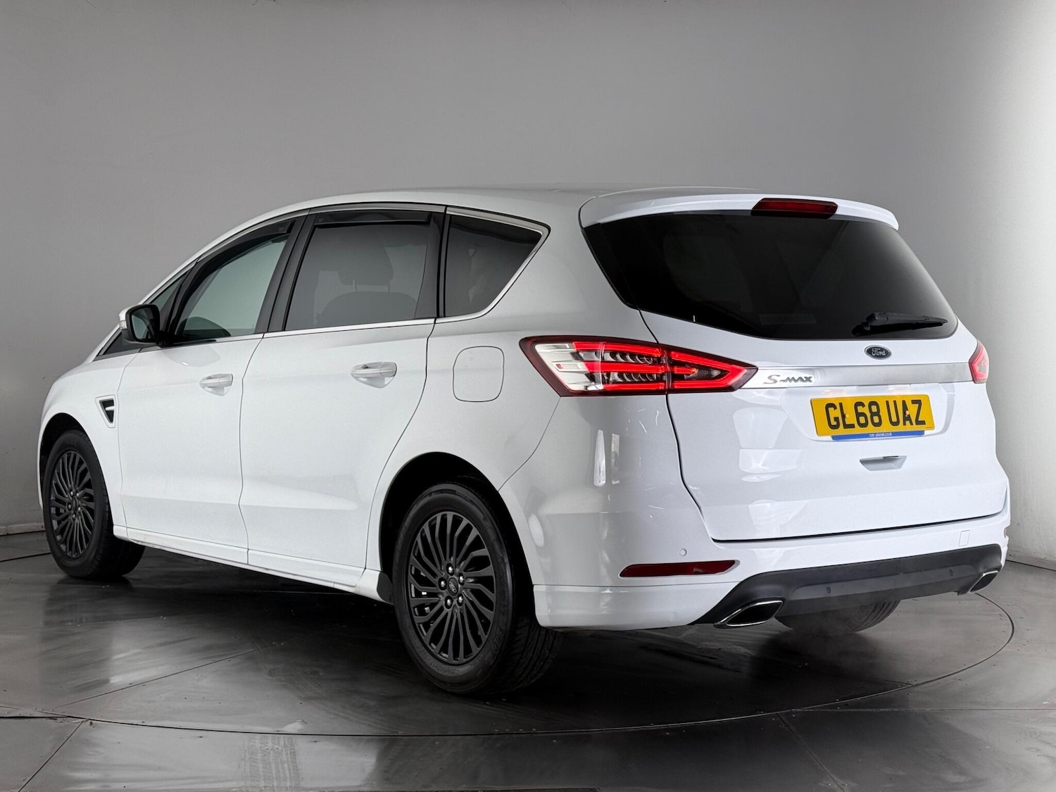 Used Ford S-Max 2018 for sale - 77387826: Photo 4