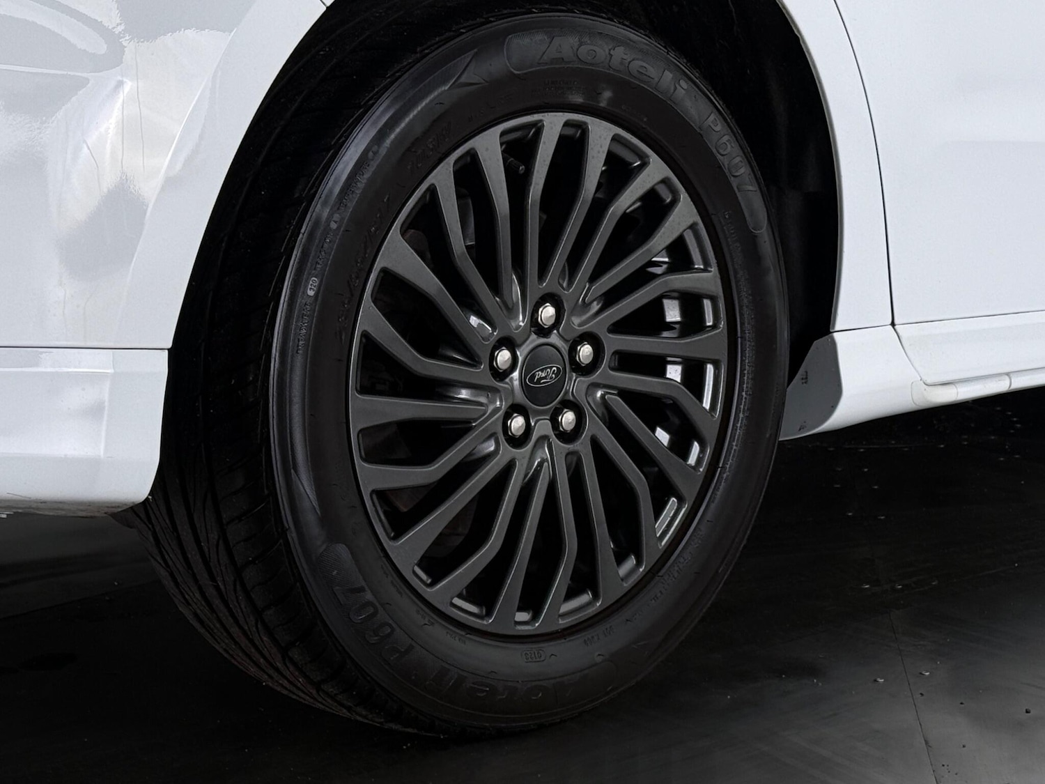 Used Ford S-Max 2018 for sale - 77387826: Photo 9