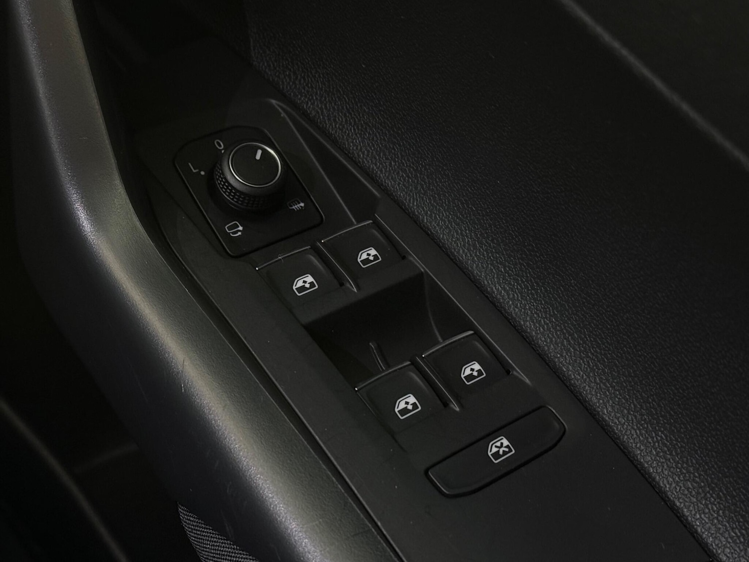 Used Volkswagen Polo 2019 for sale - 77984734: Photo 21