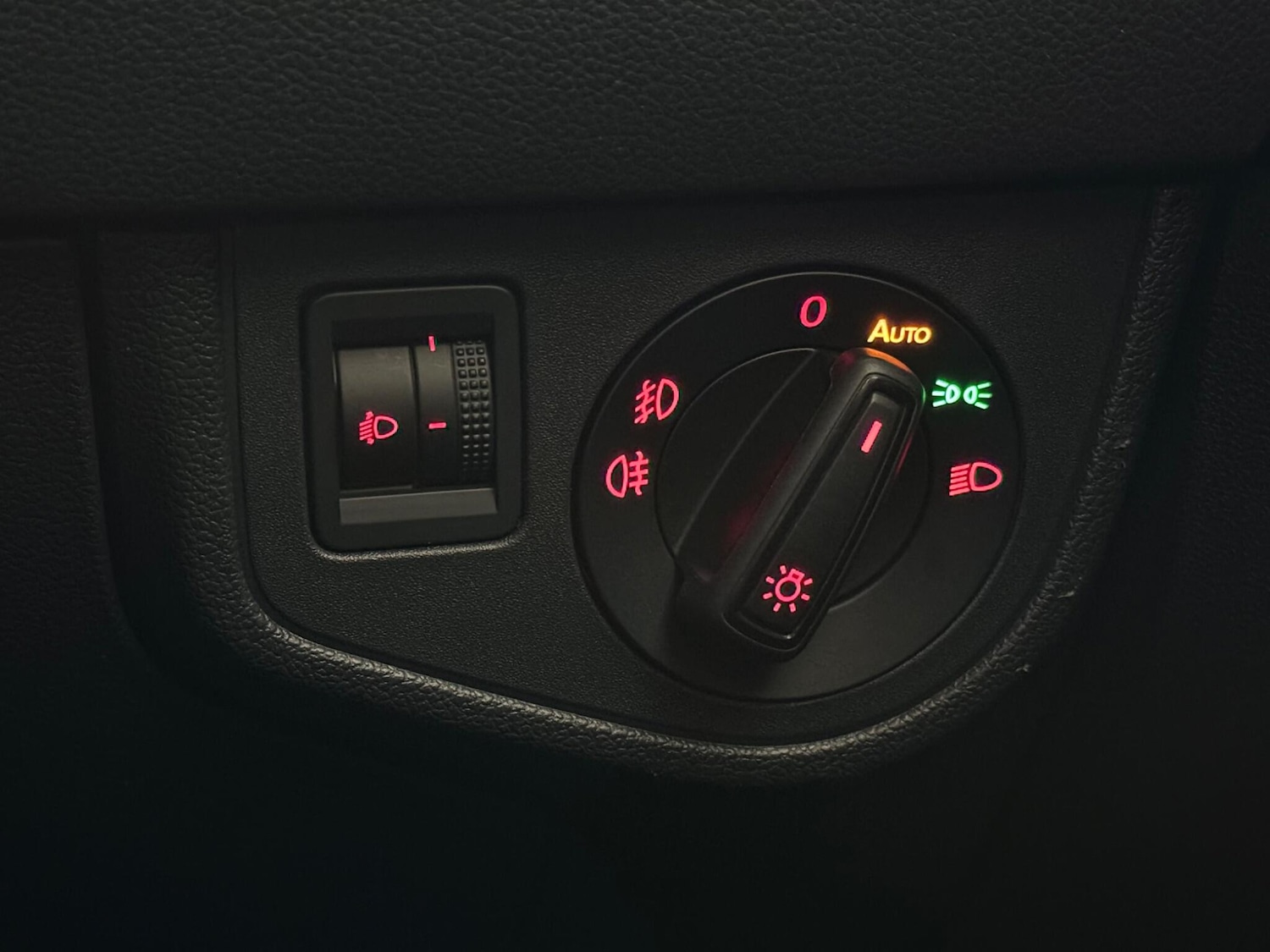 Used Volkswagen Polo 2019 for sale - 77984734: Photo 22