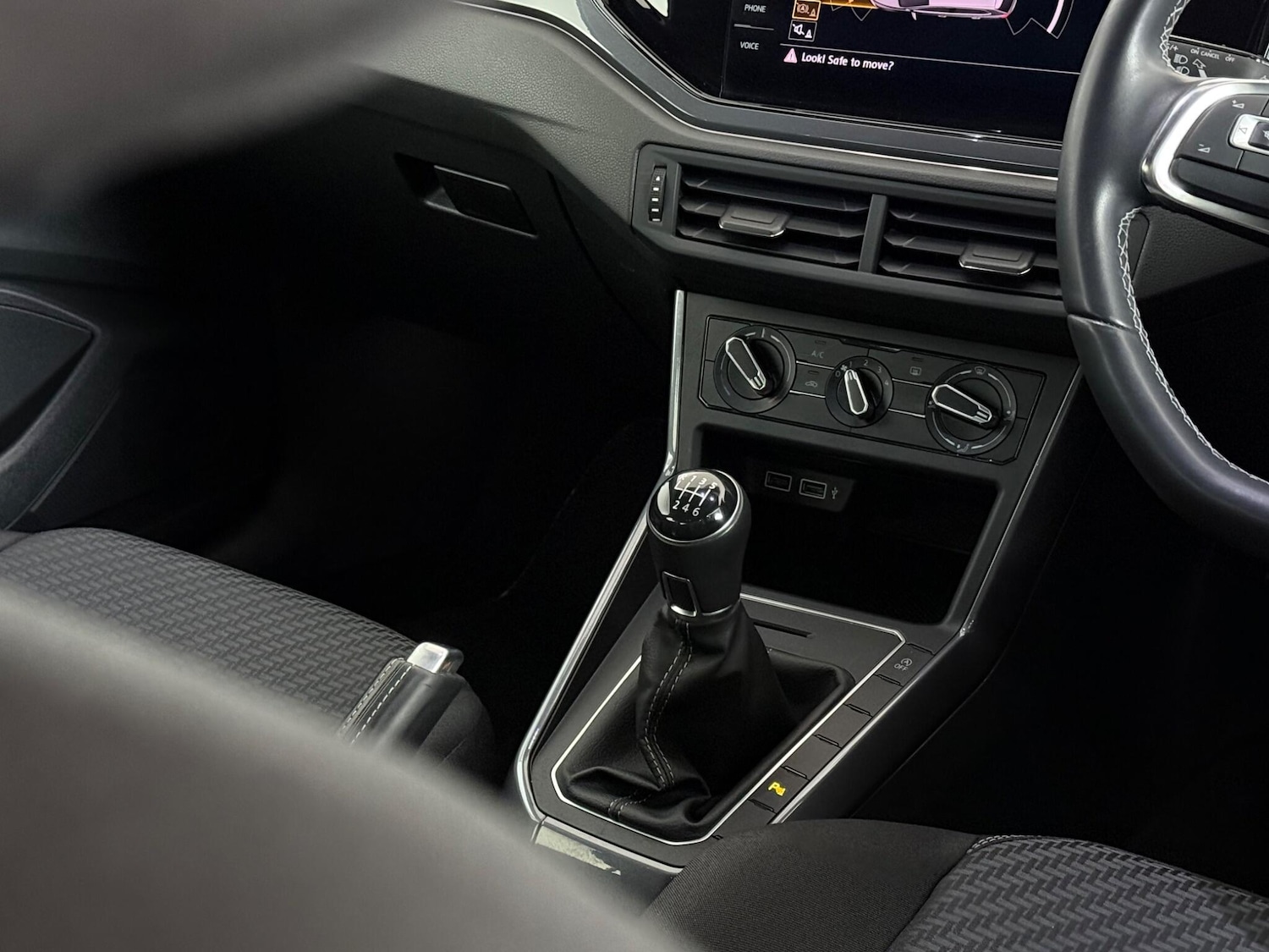 Used Volkswagen Polo 2019 for sale - 77984734: Photo 31