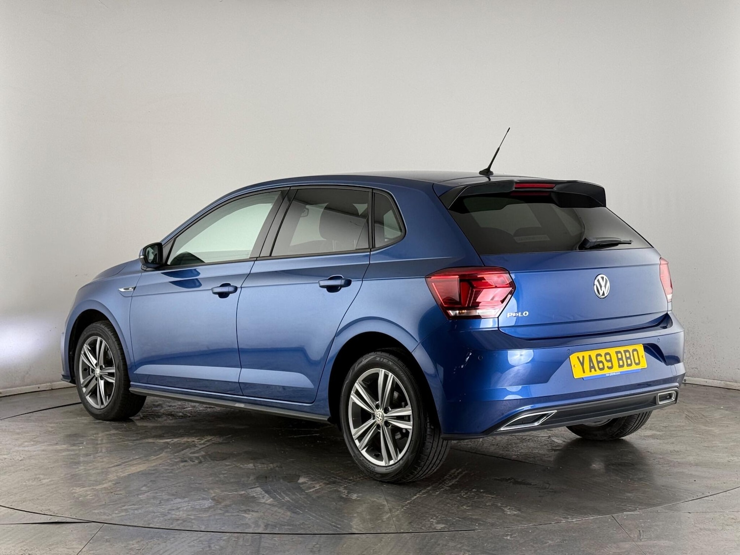 Used Volkswagen Polo 2019 for sale - 77984734: Photo 4