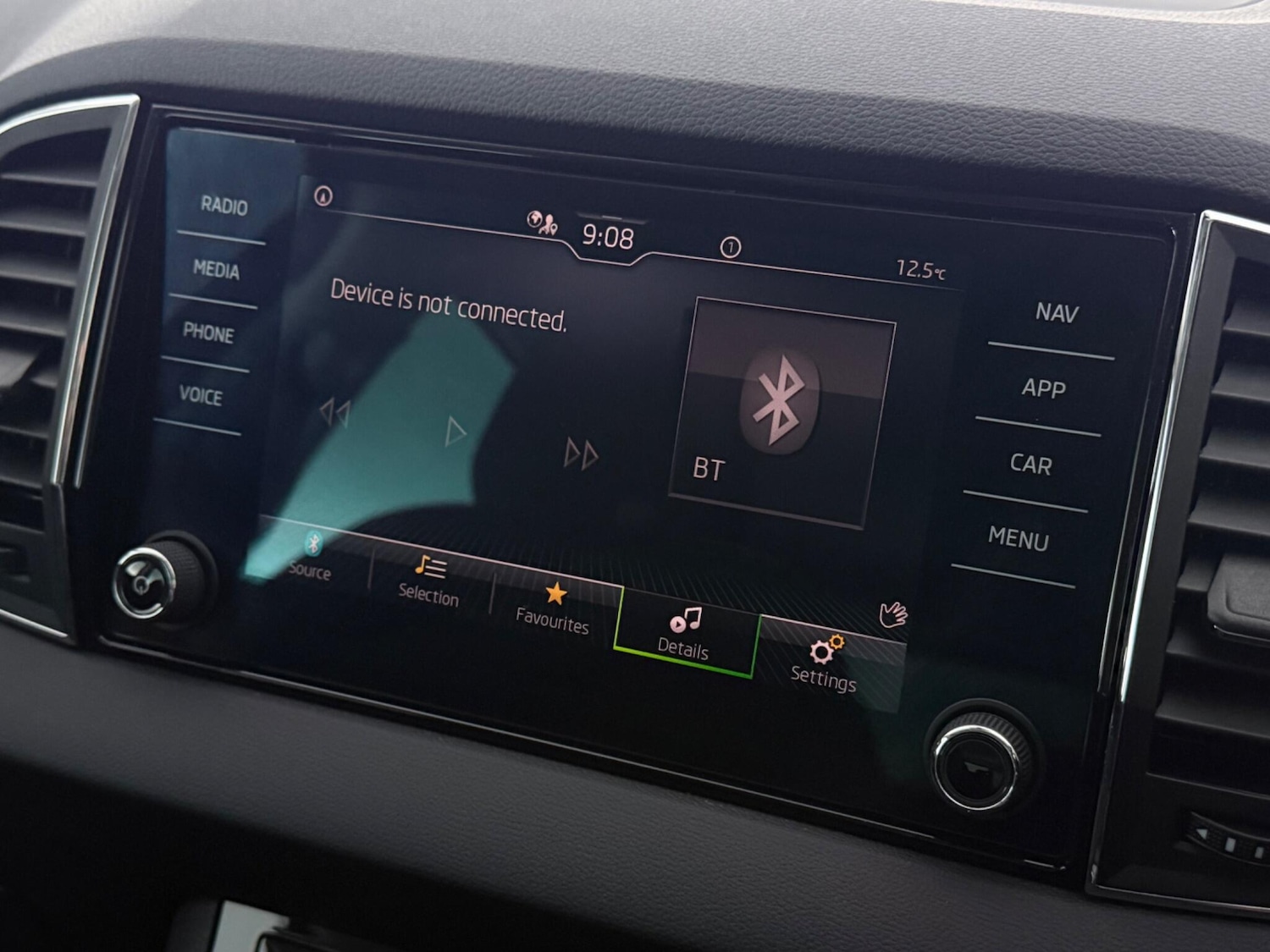 Used Skoda Karoq 2021 for sale - 78048324: Photo 27