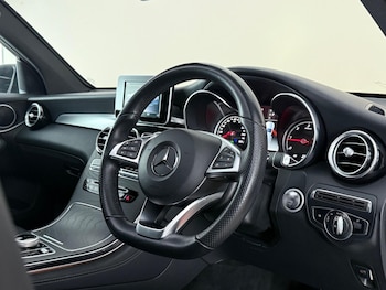 Used Mercedes-Benz GLC 2019 for sale - 78966400: Photo