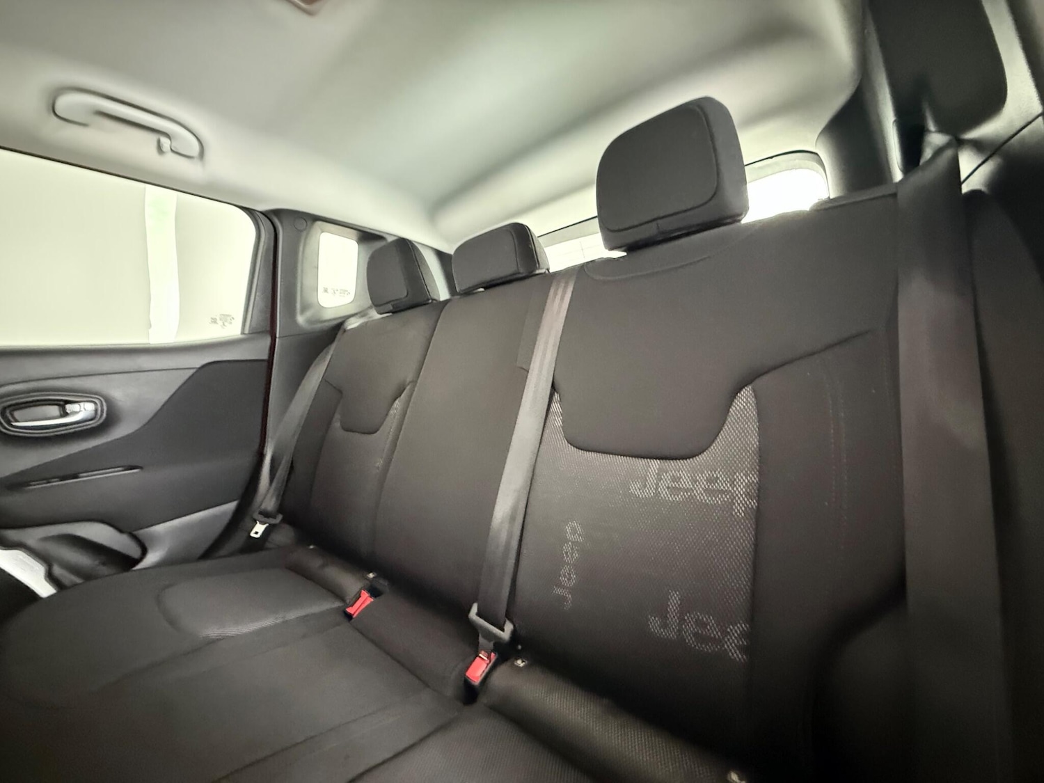 Used Jeep Renegade 2018 for sale - 76467183: Photo 17
