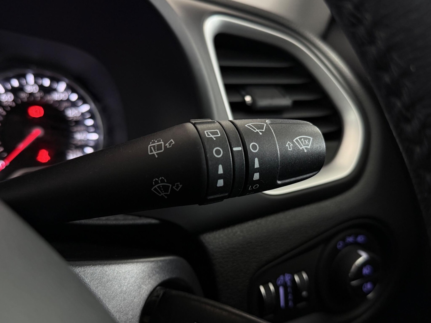 Used Jeep Renegade 2018 for sale - 76467183: Photo 23