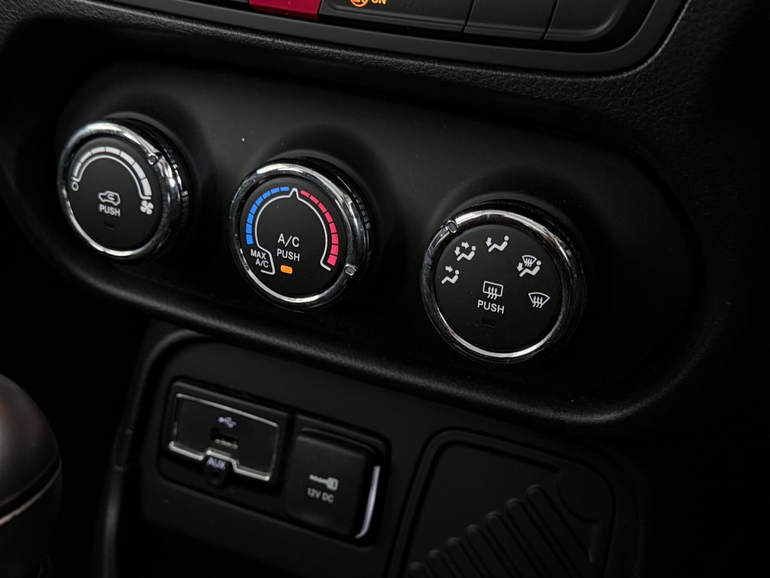 Used Jeep Renegade 2018 for sale - 76467183: Photo 34