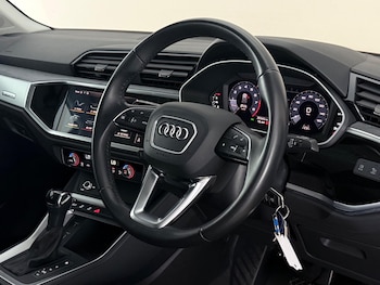 Used Audi Q3 2020 for sale - 79076317: Photo