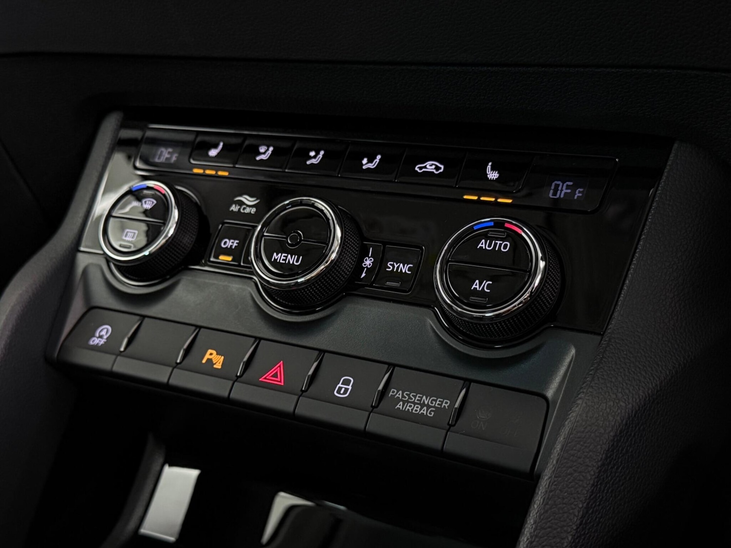 Used Skoda Karoq 2019 for sale - 77243381: Photo 29