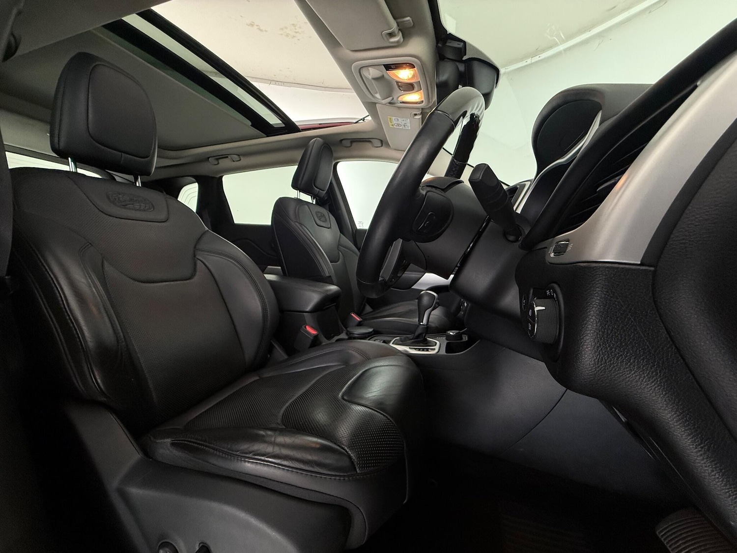 Used Jeep Cherokee 2018 for sale - 77216858: Photo 10