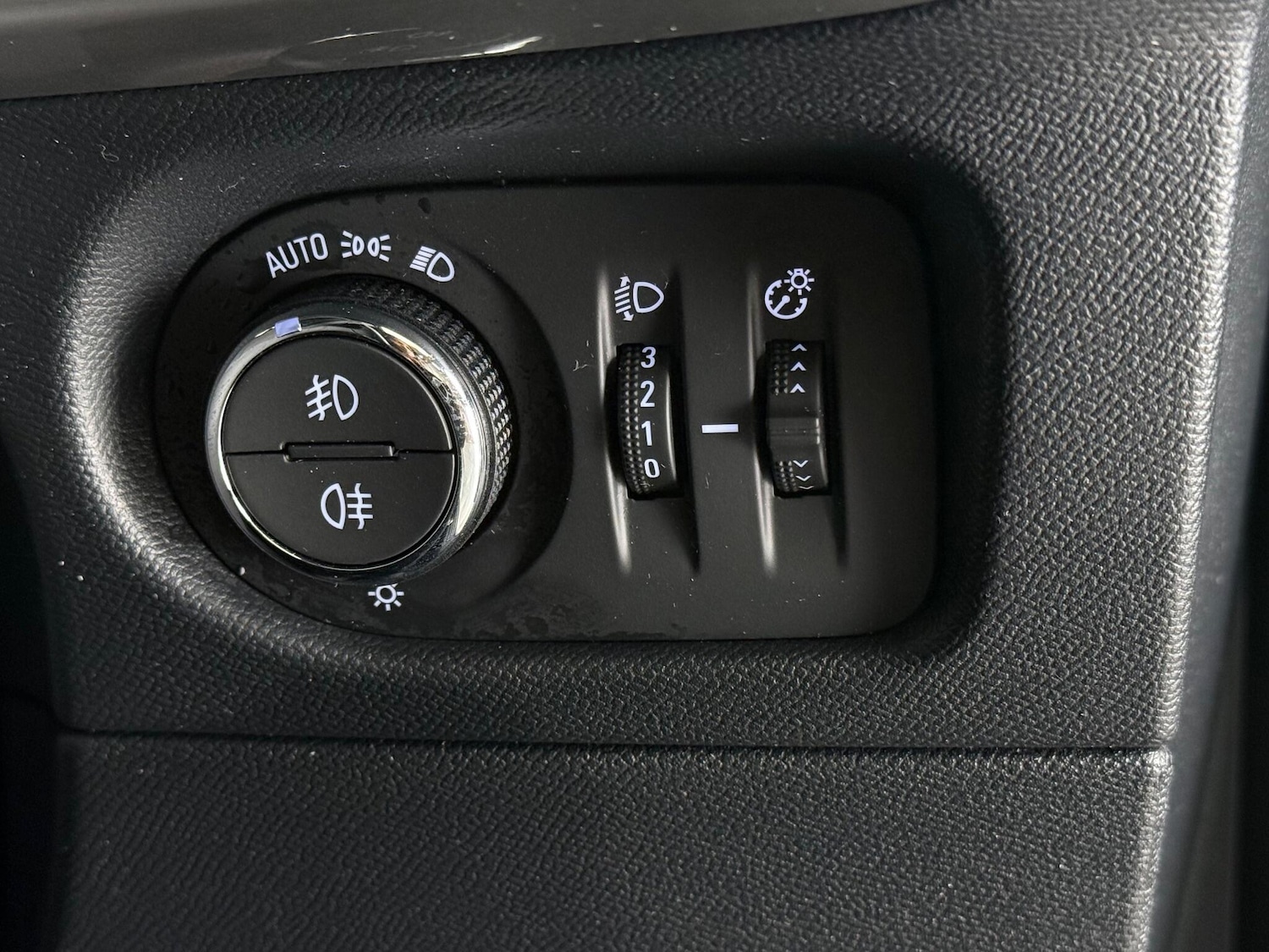 Used Vauxhall Mokka 2023 for sale - 77216891: Photo 17