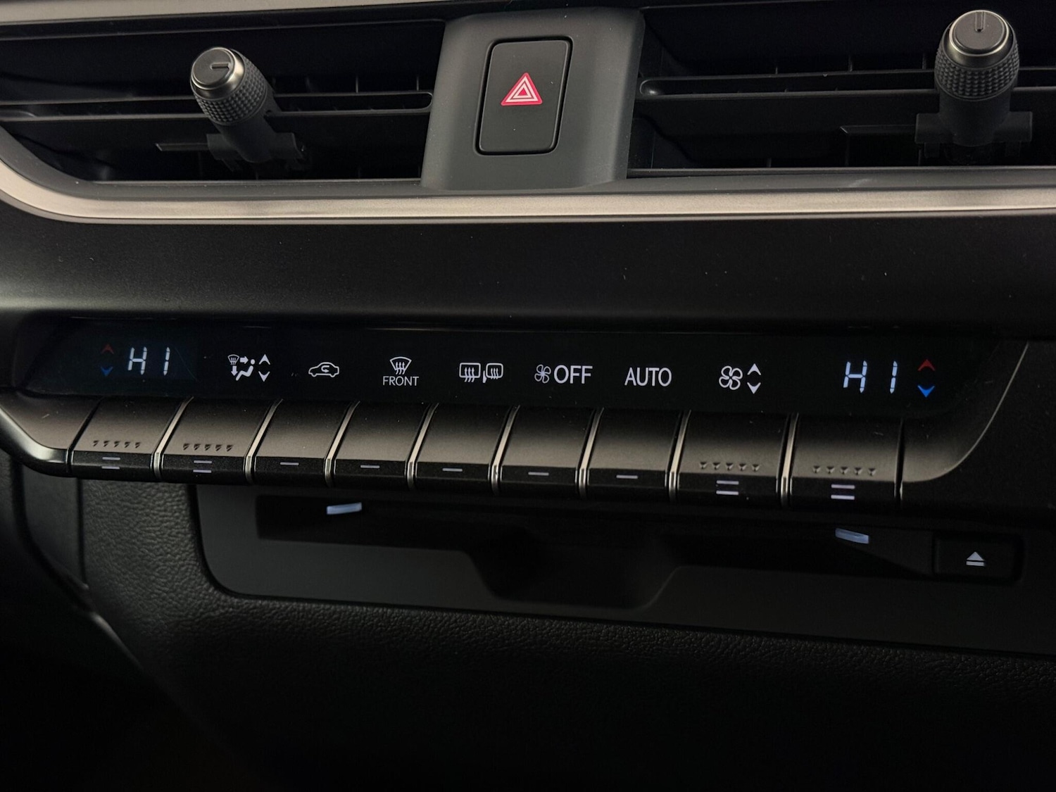 Used Lexus UX 2022 for sale - 77345793: Photo 30