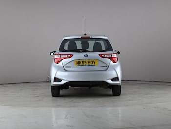 Used Toyota Yaris 2019 for sale - 78574171: Photo