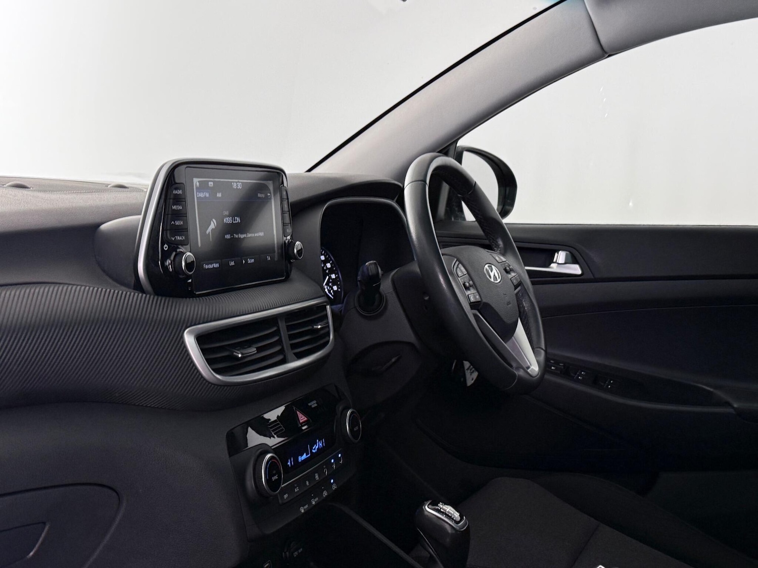 Used Hyundai TUCSON 2019 for sale - 77183111: Photo 13