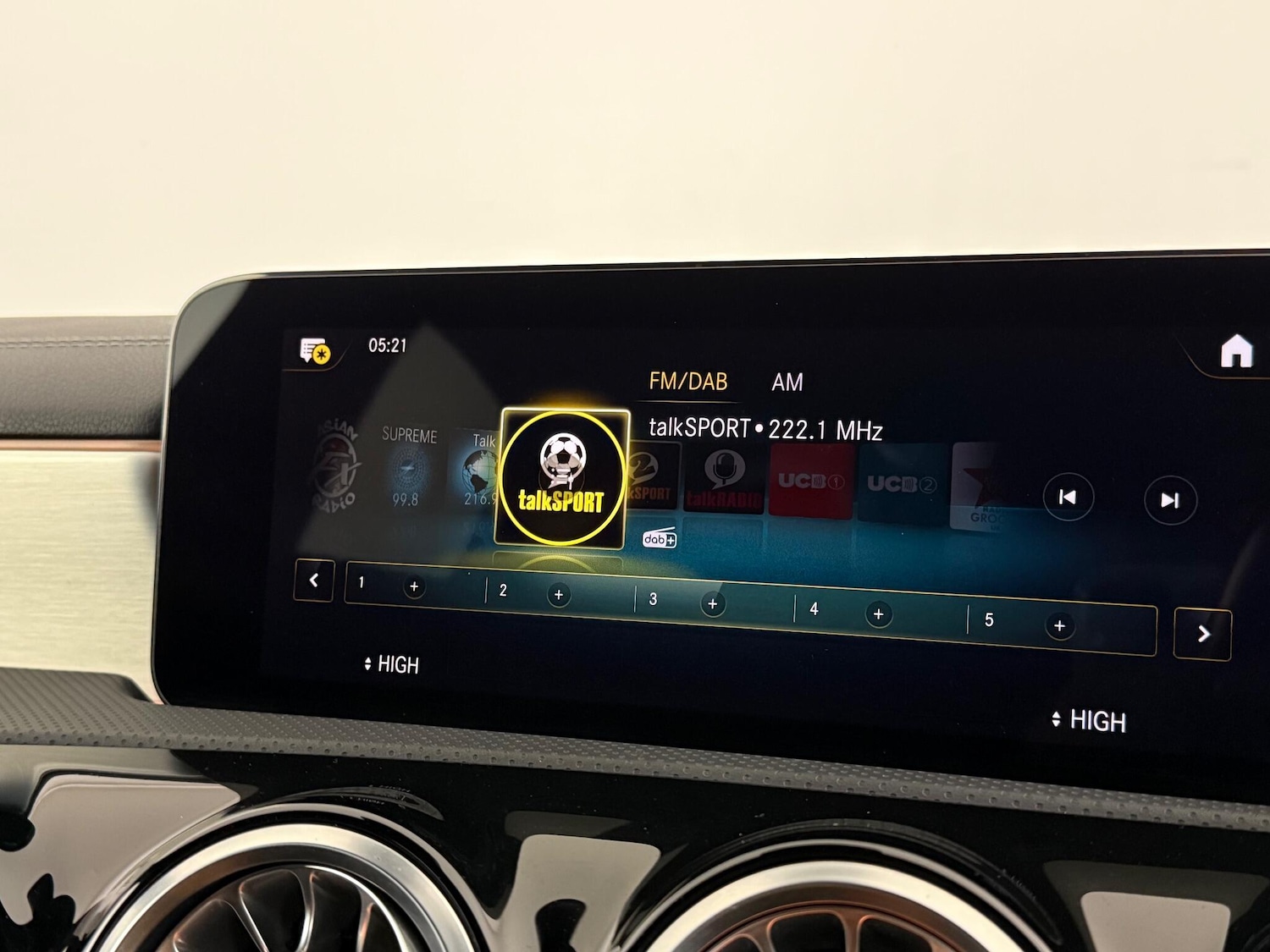 Used Mercedes-Benz CLA 2023 for sale - 76466870: Photo 29