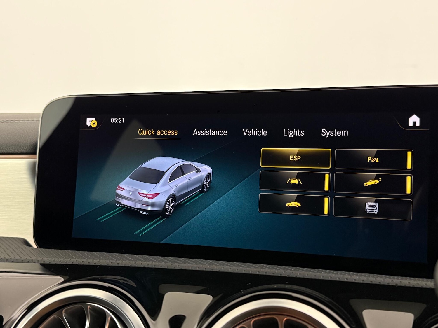 Used Mercedes-Benz CLA 2023 for sale - 76466870: Photo 33