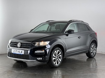 Used Volkswagen T-Roc 2021 for sale - 77260081: Photo