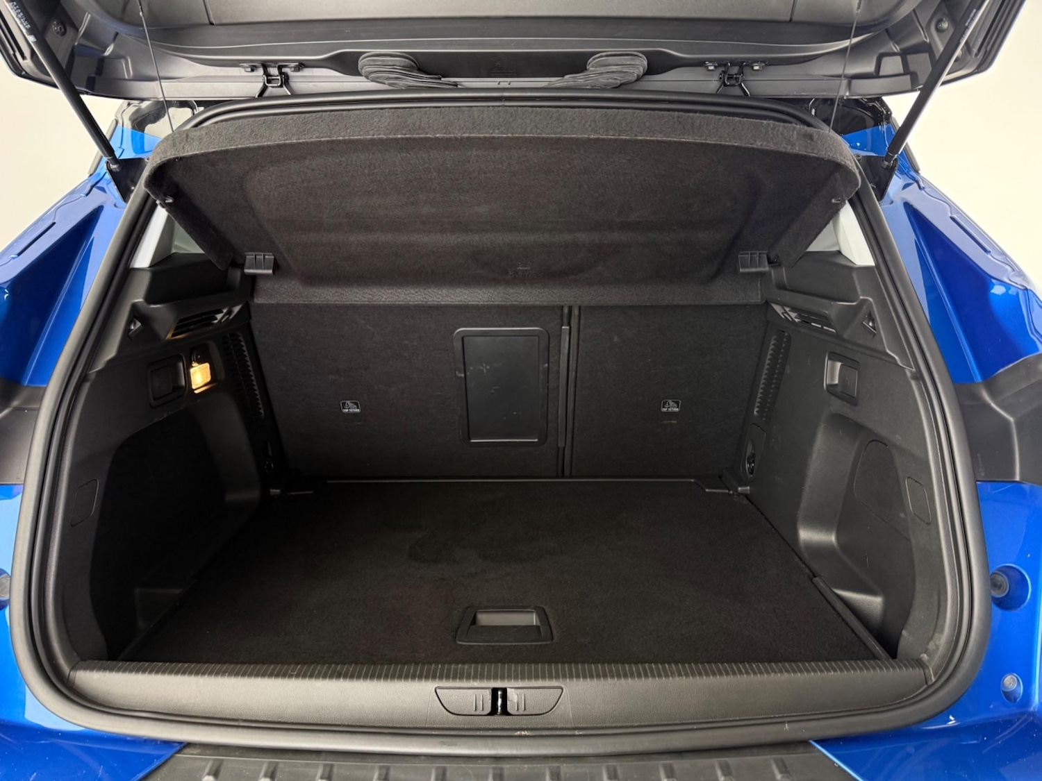 Used Vauxhall Grandland X 2018 for sale - 77243788: Photo 9