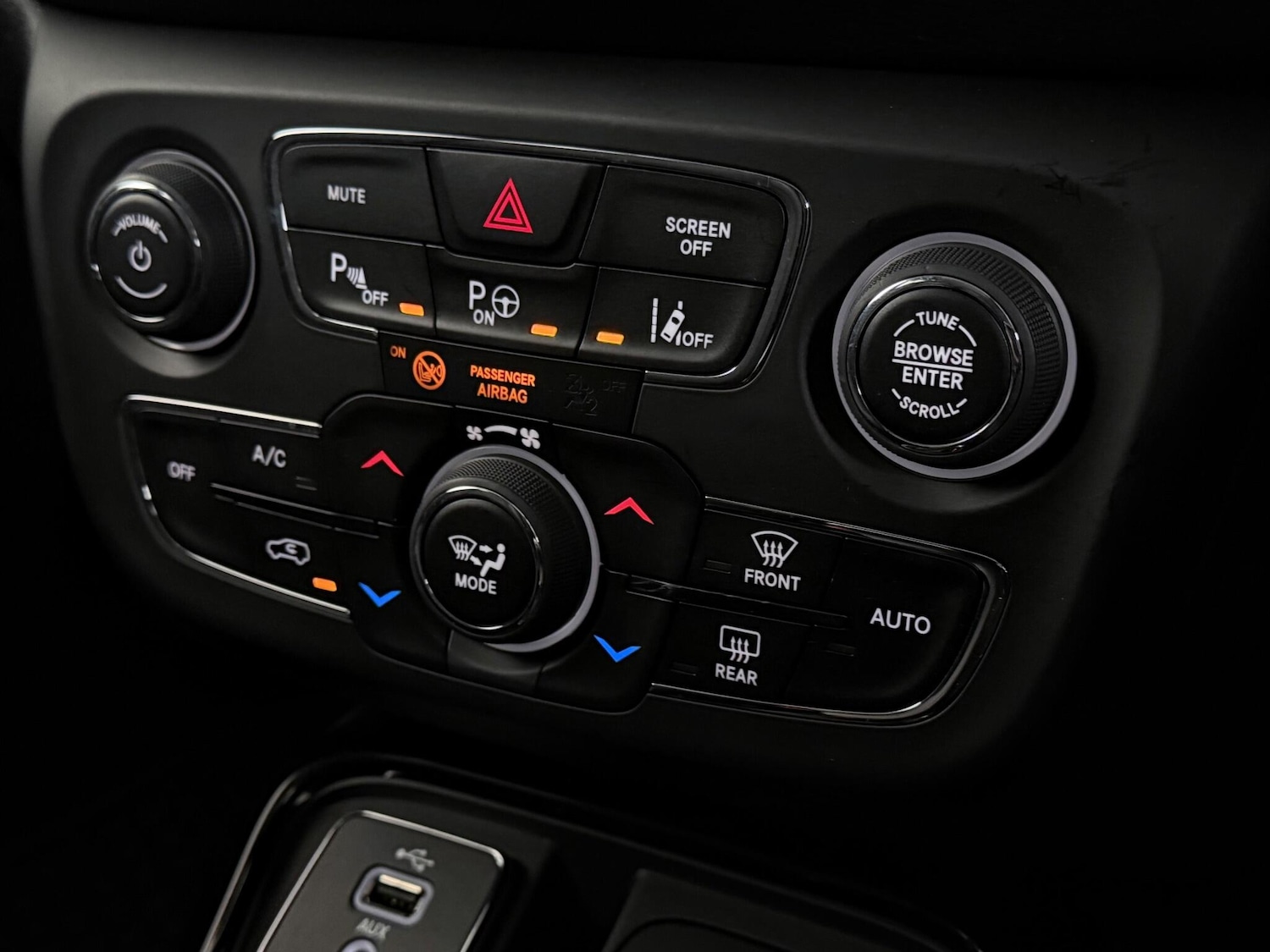 Used Jeep Compass 2018 for sale - 77182878: Photo 34