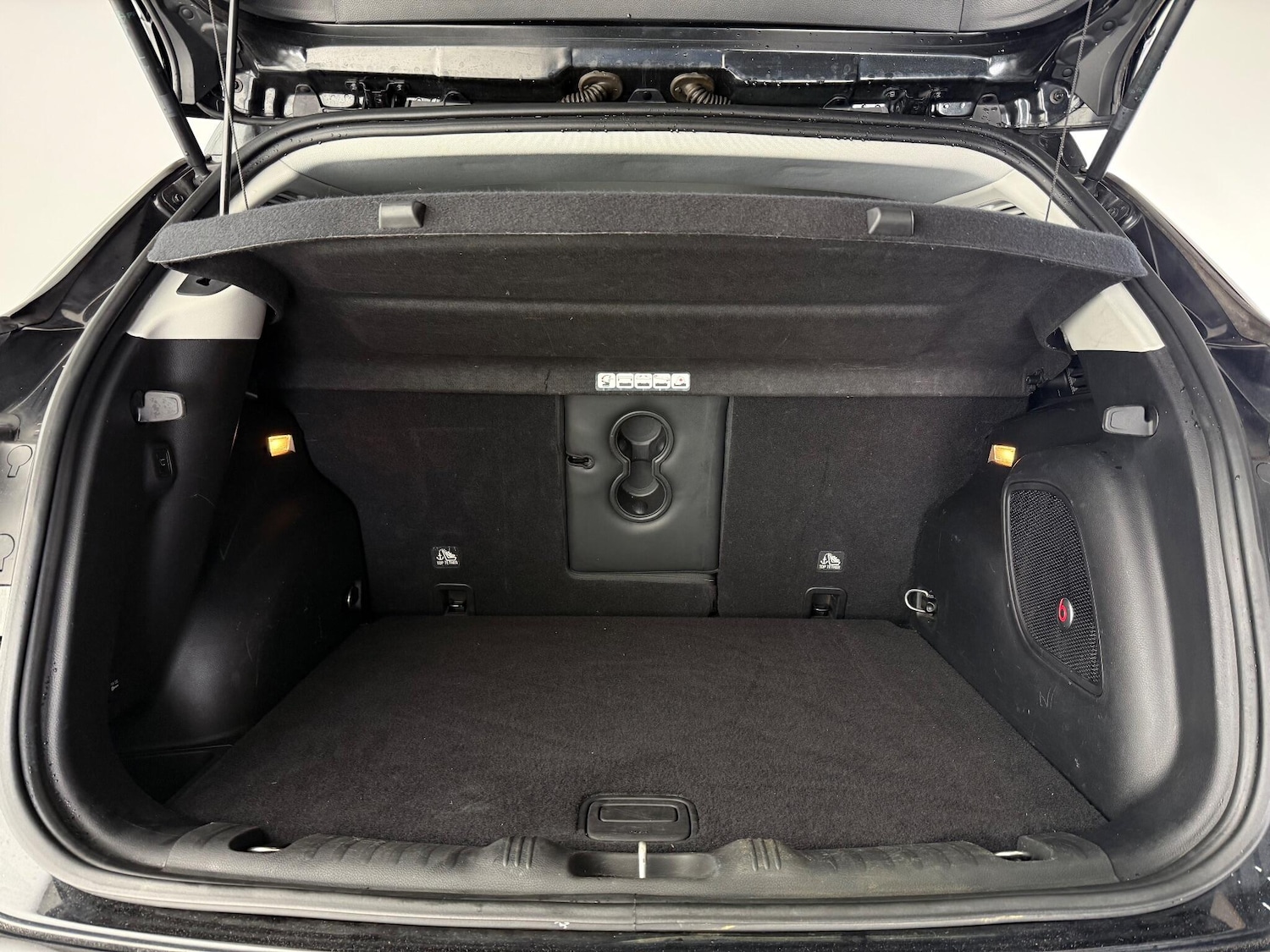 Used Jeep Compass 2018 for sale - 77182878: Photo 8