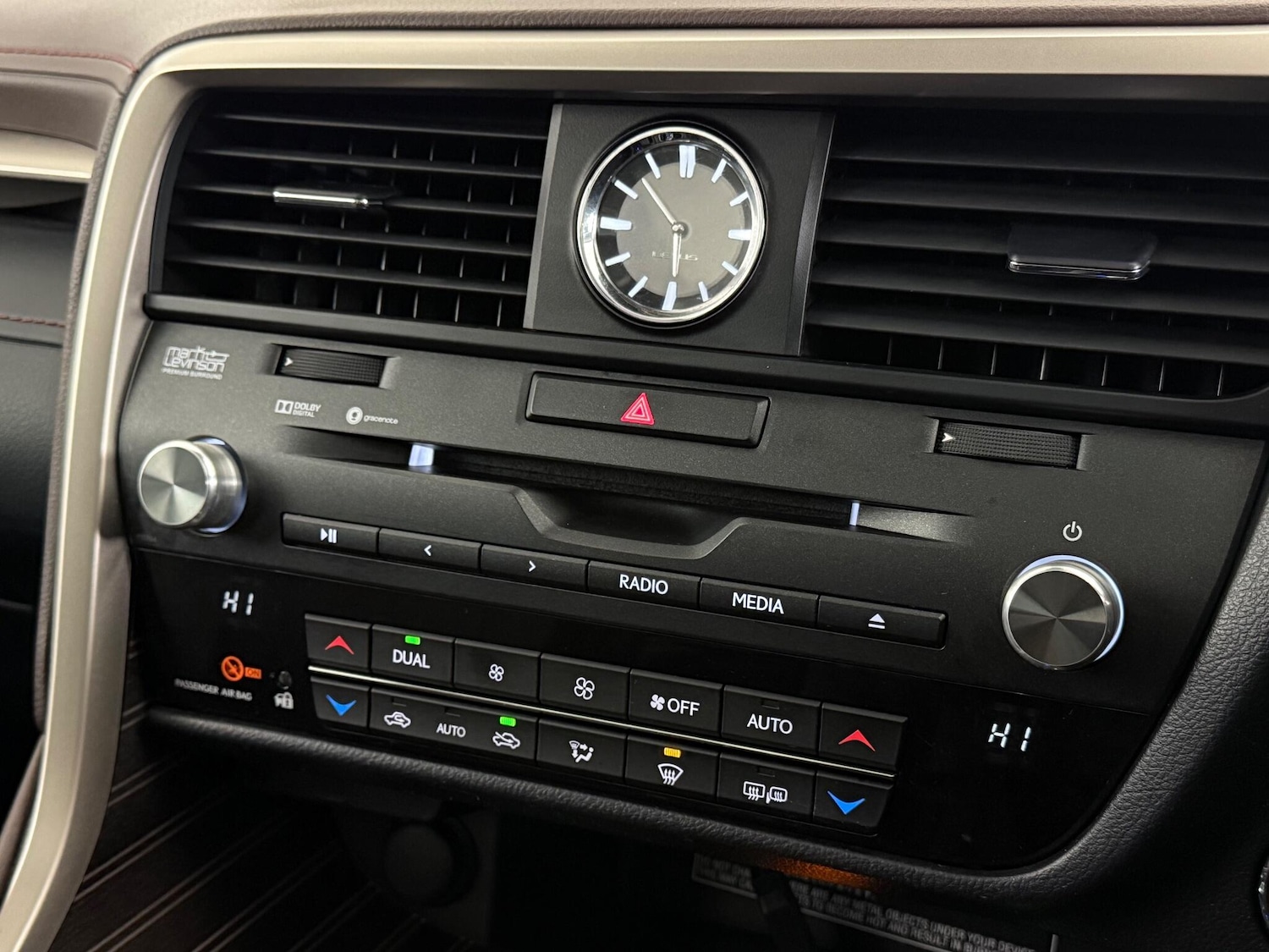 Used Lexus RX 2018 for sale - 77260596: Photo 30