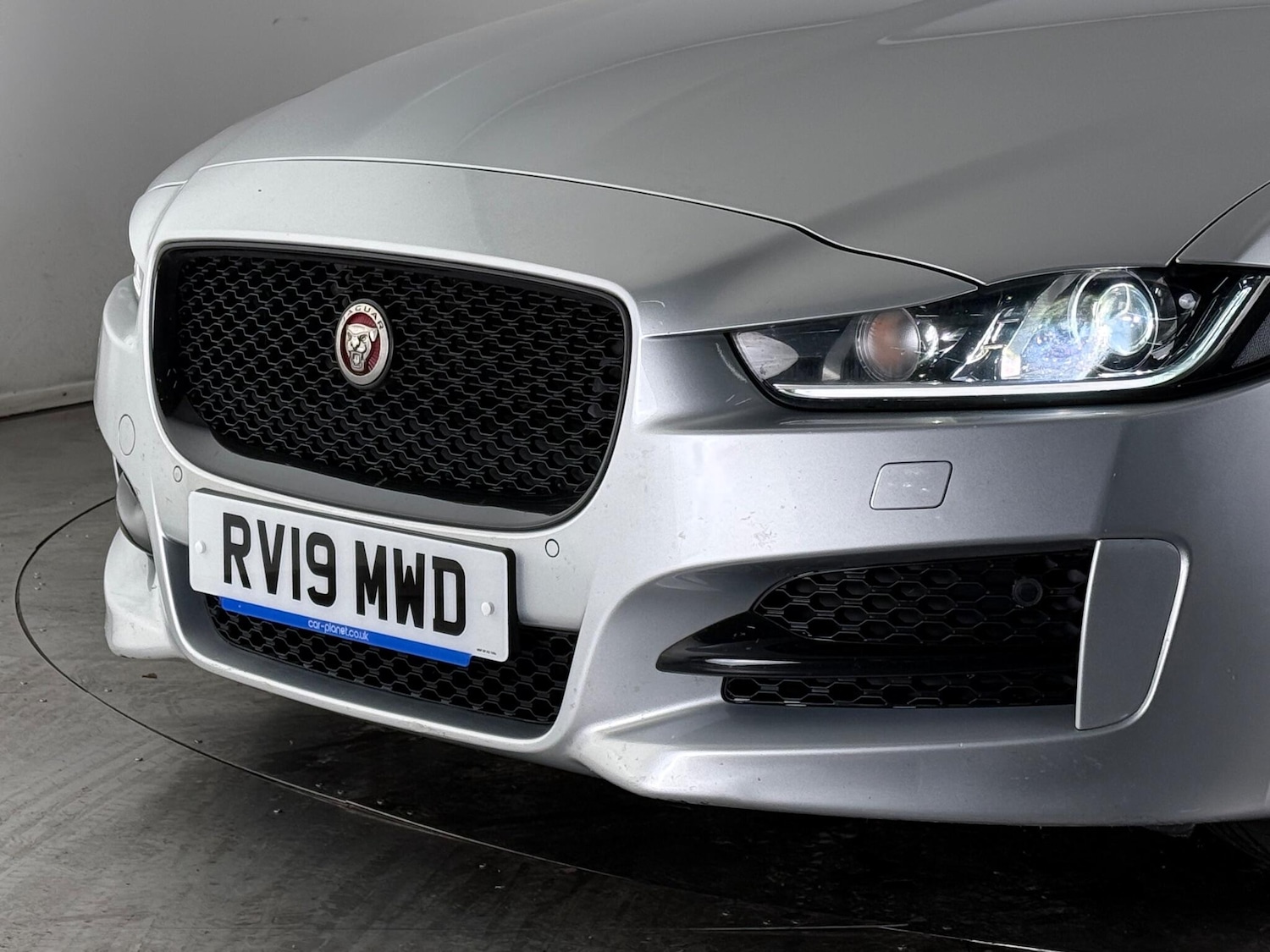 Used Jaguar XE 2019 for sale - 77260462: Photo 36