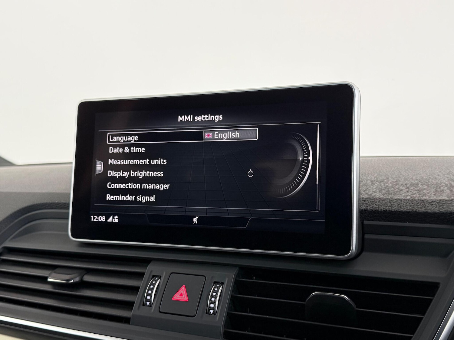 Used Audi Q5 2018 for sale - 76537695: Photo 32