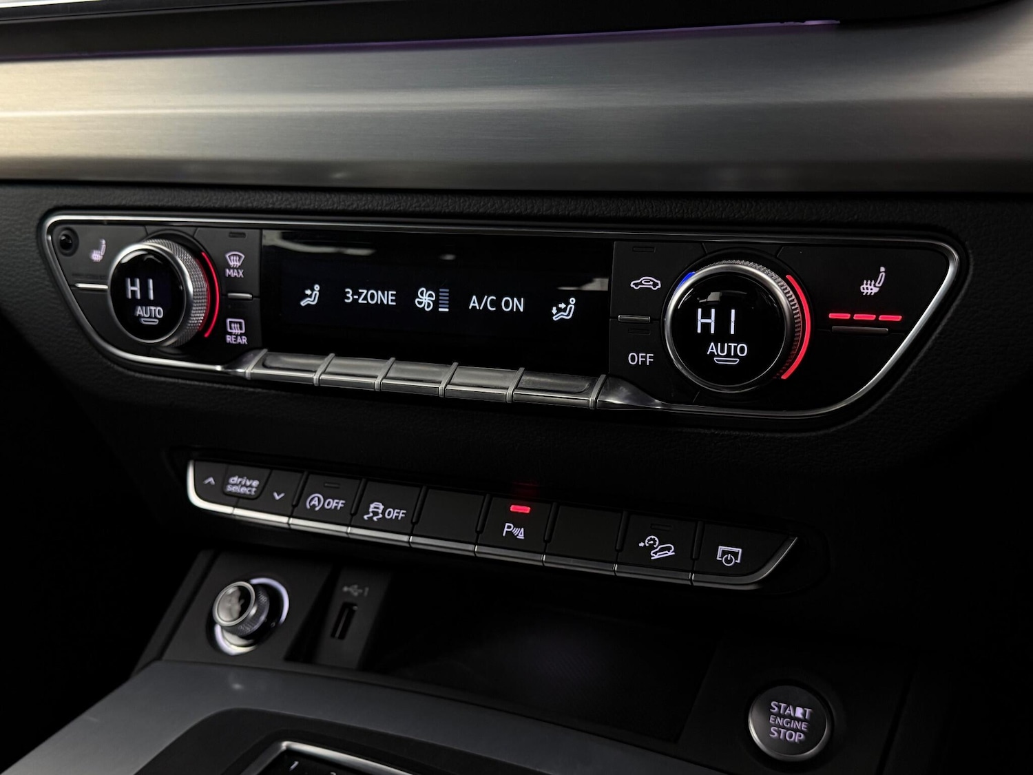 Used Audi Q5 2018 for sale - 76537695: Photo 39