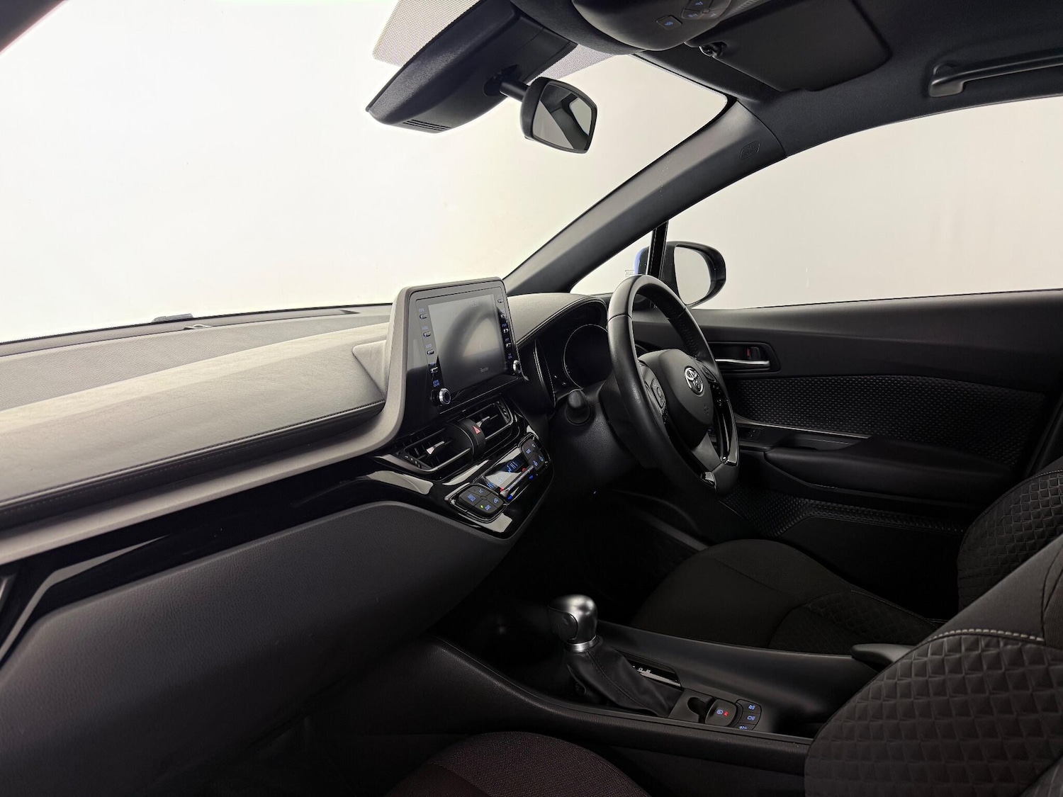 Used Toyota C-HR 2020 for sale - 77247008: Photo 13