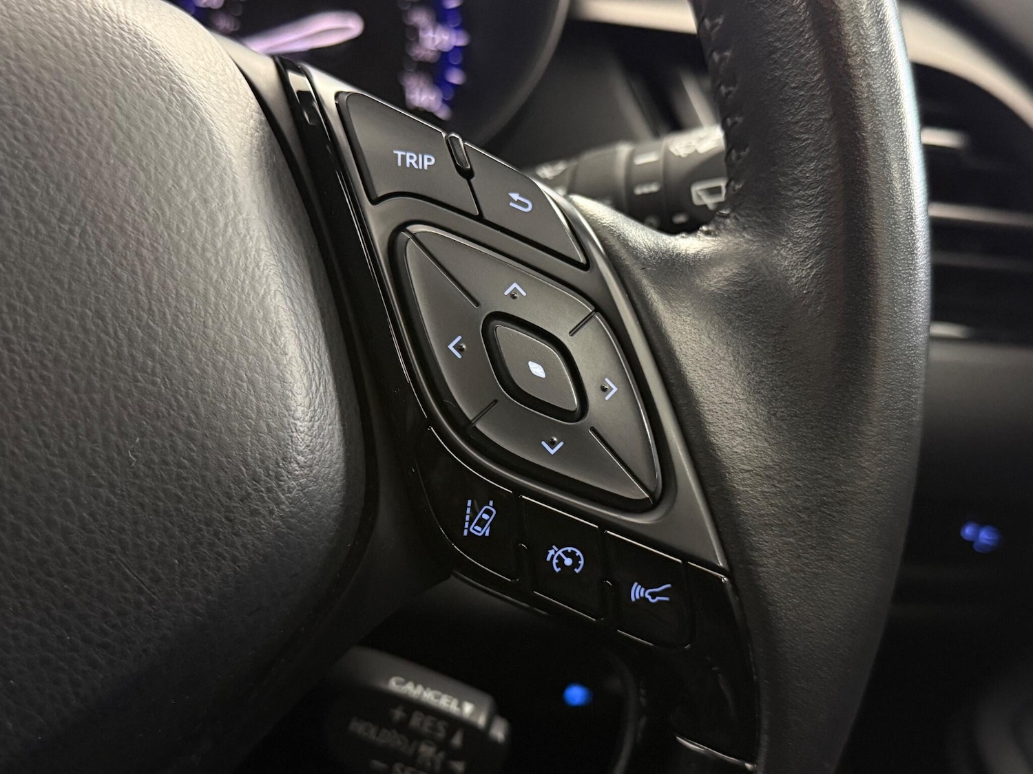 Used Toyota C-HR 2020 for sale - 77247008: Photo 20