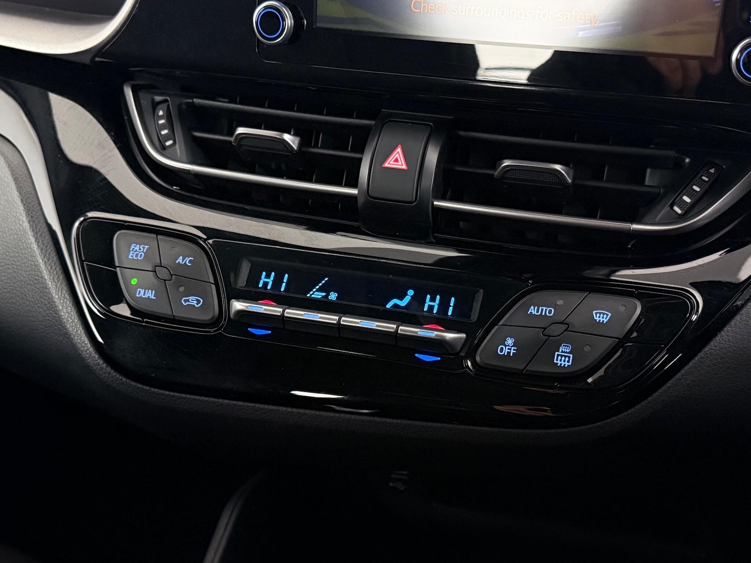 Used Toyota C-HR 2020 for sale - 77247008: Photo 31