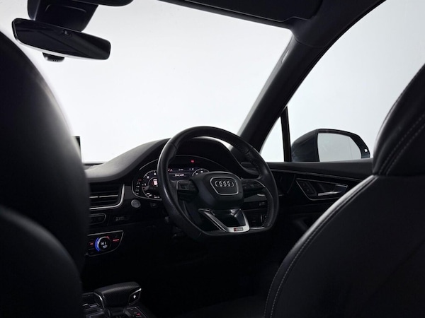 Used Audi Q7 2018 for sale - 76273940: Photo 27