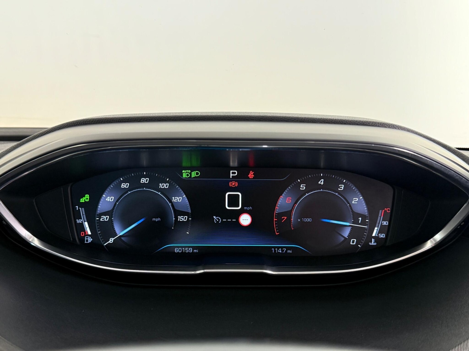 Used Peugeot 3008 2018 for sale - 76466808: Photo 28