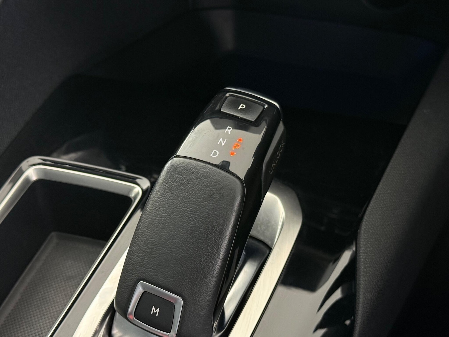 Used Peugeot 3008 2018 for sale - 76466808: Photo 41