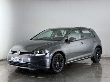 Used Volkswagen Golf 2018 for sale - 77268232: Photo