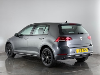 Used Volkswagen Golf 2018 for sale - 77268232: Photo