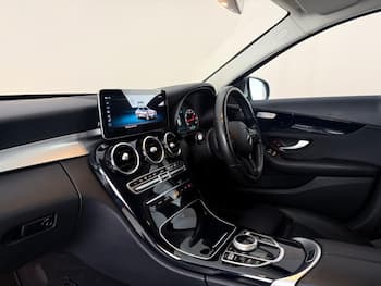 Used Mercedes-Benz C Class 2019 for sale - 79658461: Photo