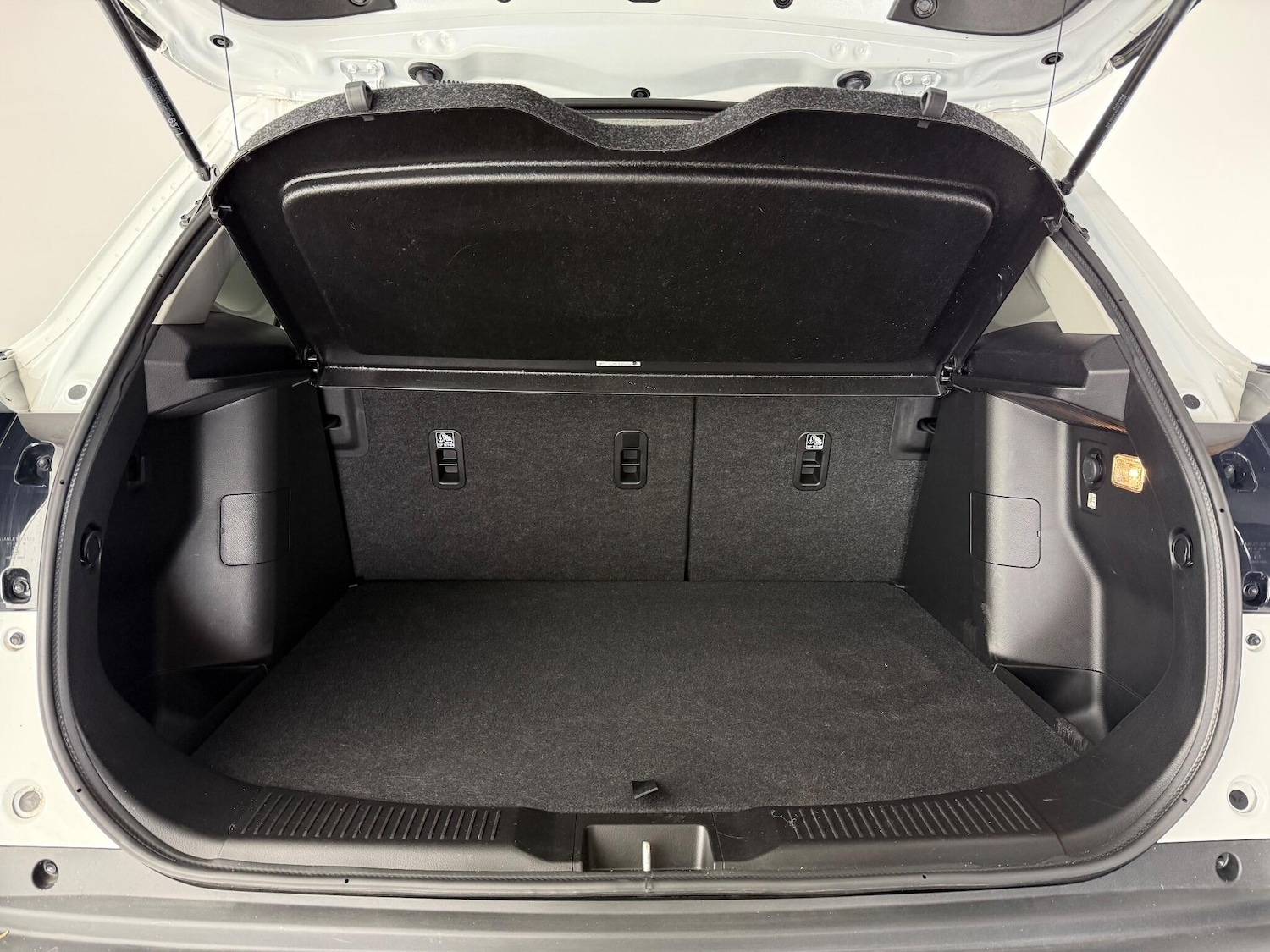 Used Suzuki SX4 S-Cross 2023 for sale - 76466750: Photo 12