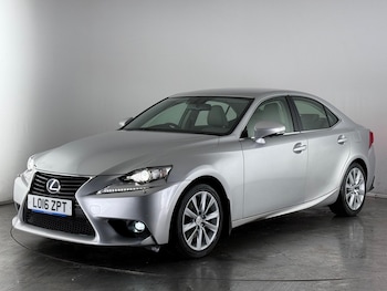 Used Lexus IS 2016 for sale - 77109087: Photo