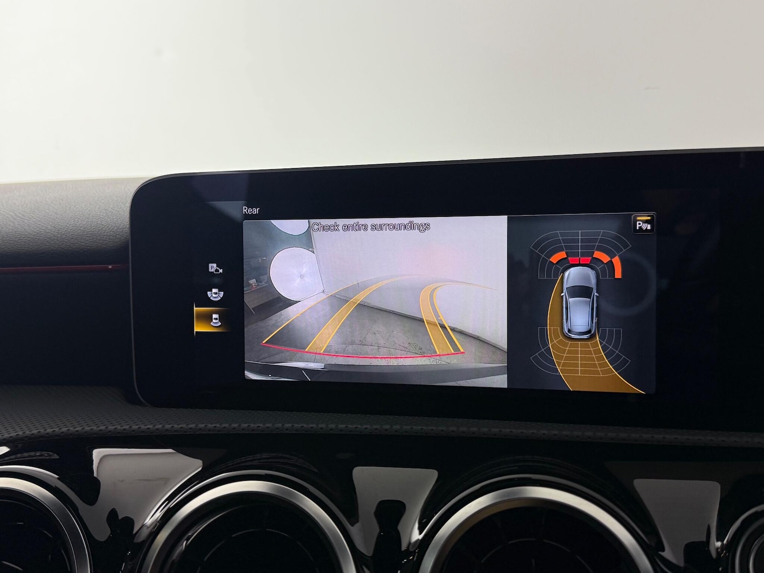 Used Mercedes-Benz A-Class 2020 for sale - 76466787: Photo 28