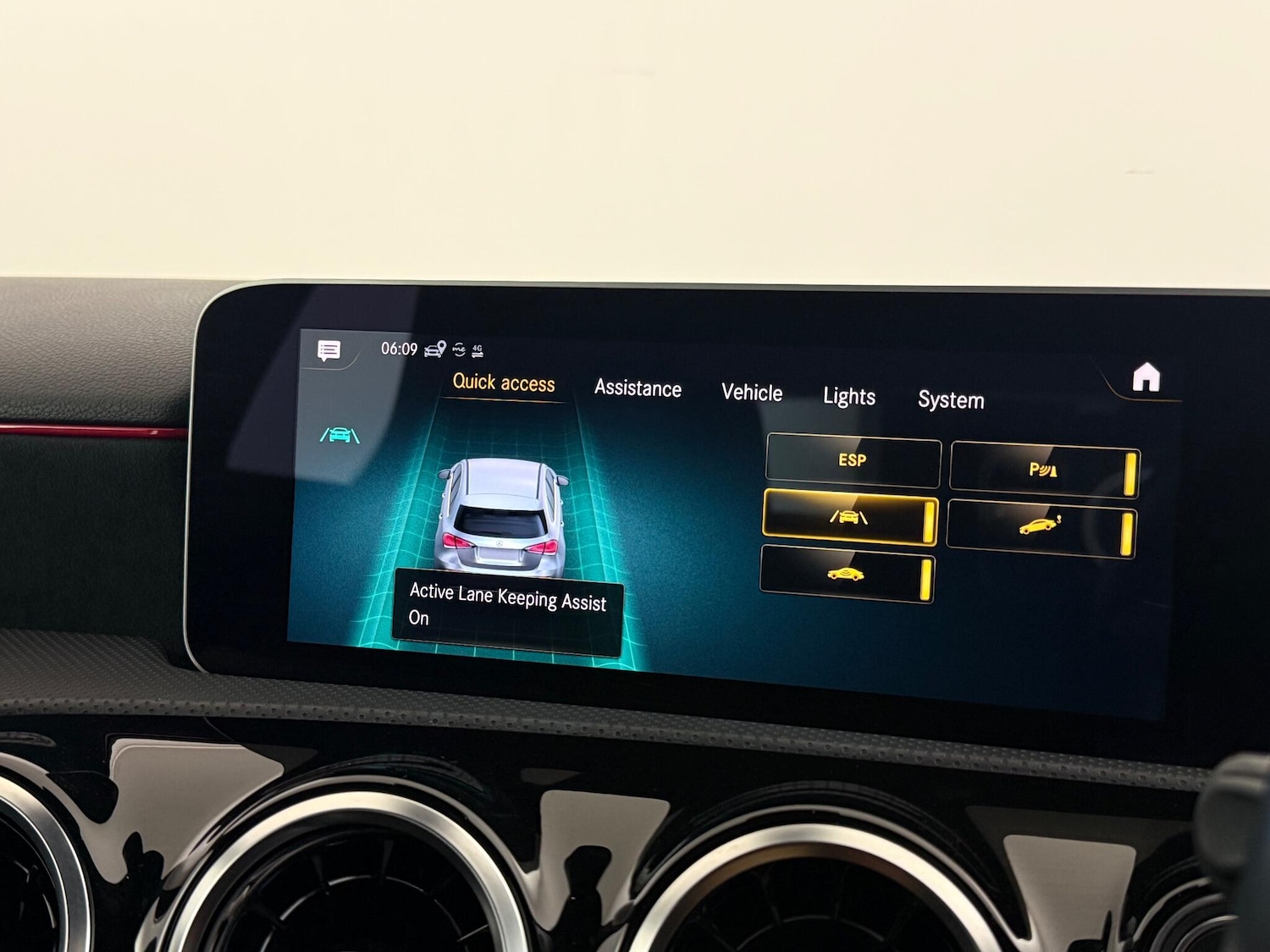 Used Mercedes-Benz A-Class 2020 for sale - 76466787: Photo 29