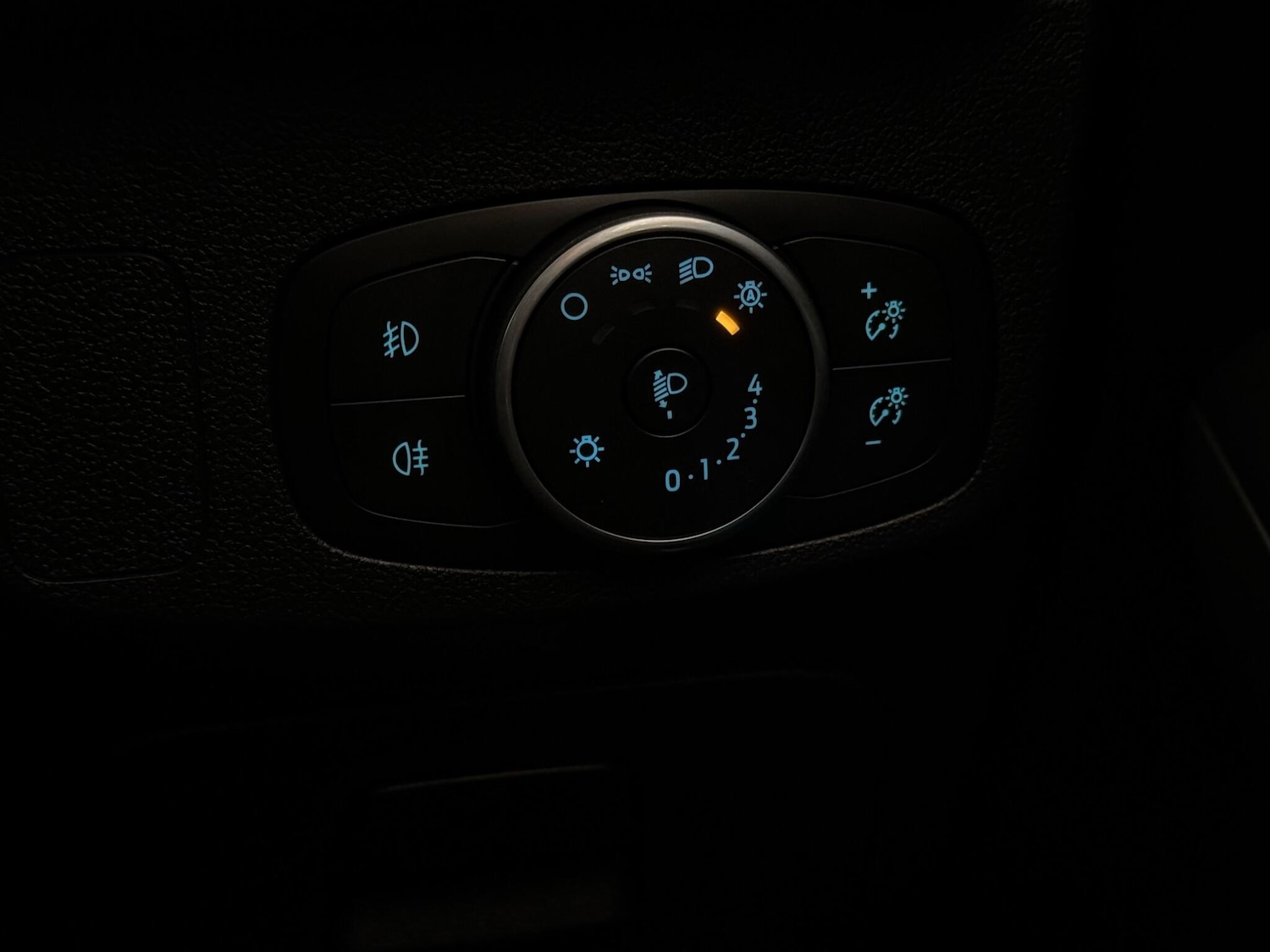 Used Ford Focus 2019 for sale - 77647213: Photo 19