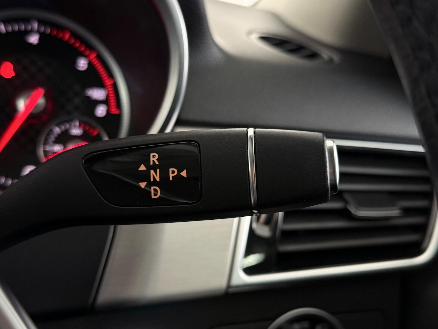 Used Mercedes-Benz GLE 2017 for sale - 77246377: Photo 23