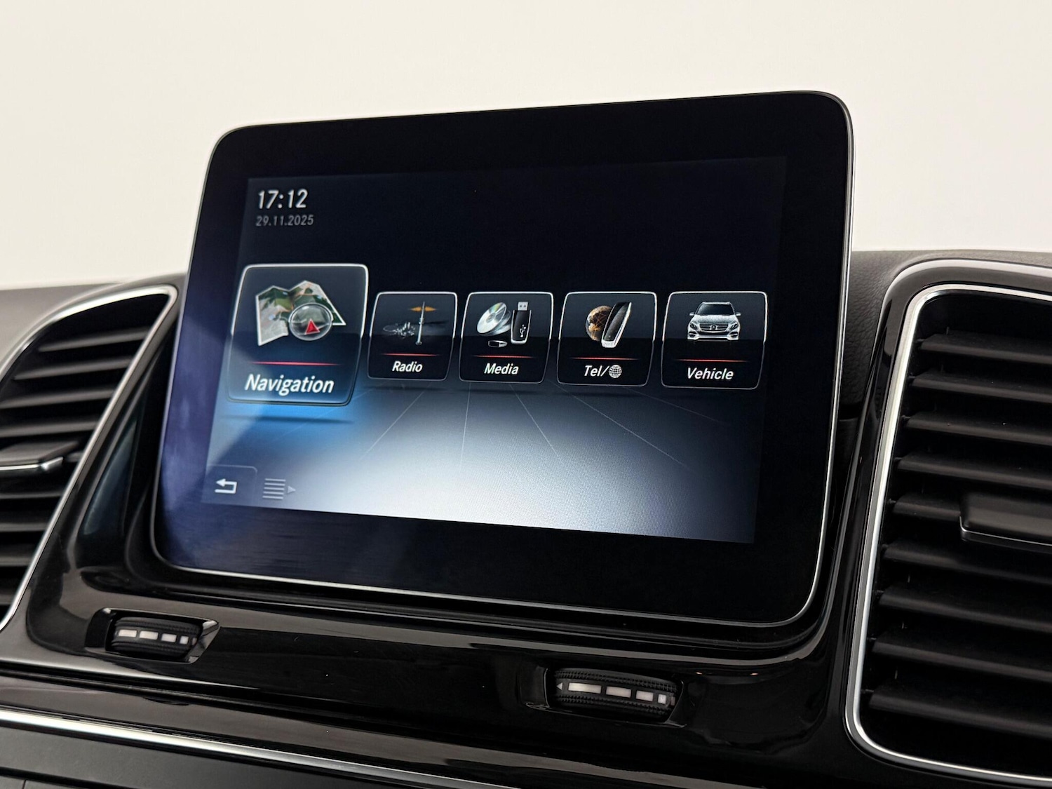 Used Mercedes-Benz GLE 2017 for sale - 77246377: Photo 28