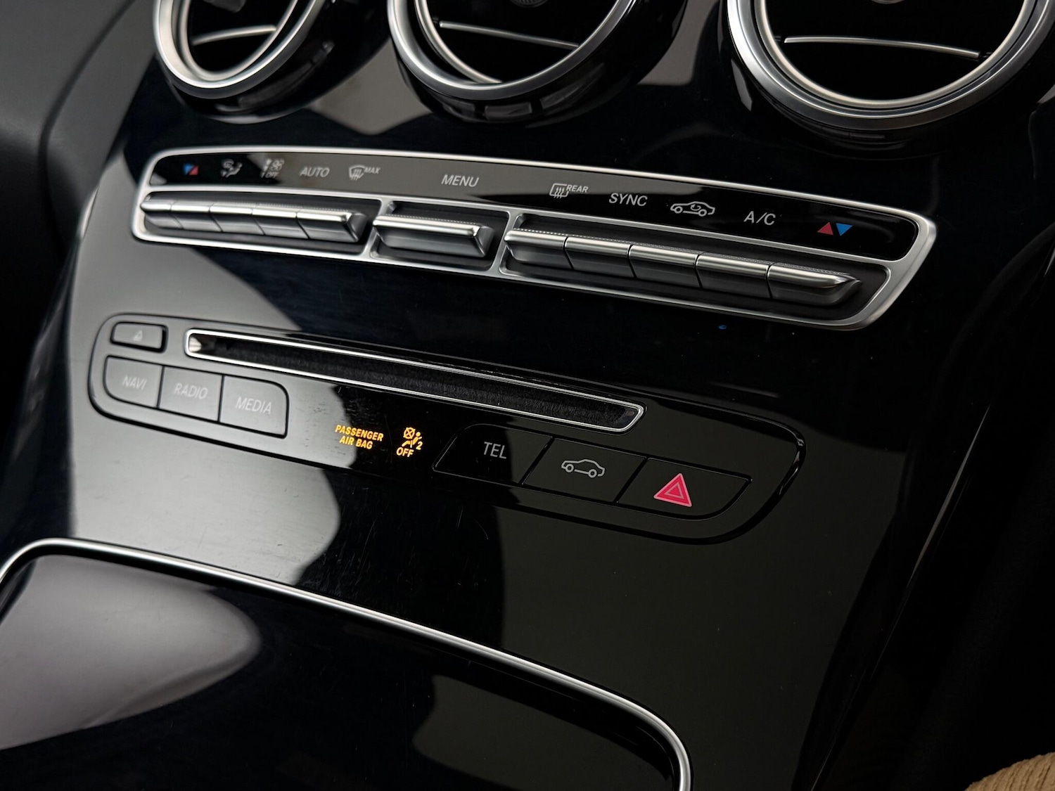 Used Mercedes-Benz C Class 2018 for sale - 77246737: Photo 29